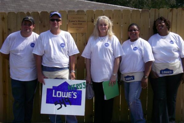 Lowe's Heros 2009 - A big thanks to Lowe's store #549 and their donation of playgound equipment, other items, and their time in coming out and making our outside area look great!